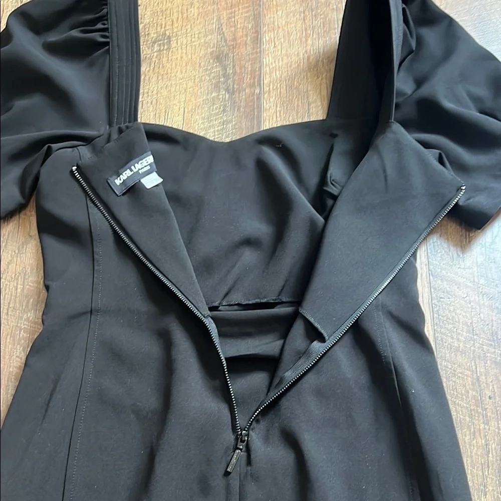 Elegant Black Dress - Picture 9 of 10